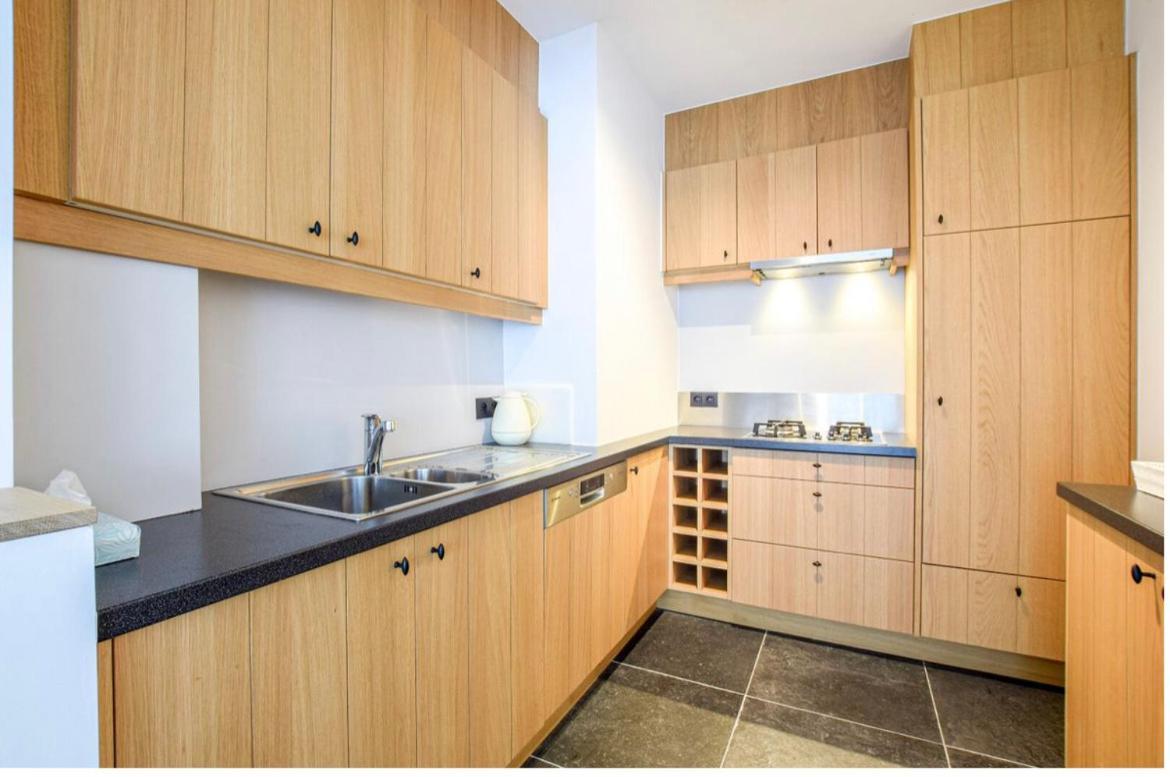 West-end Apartment